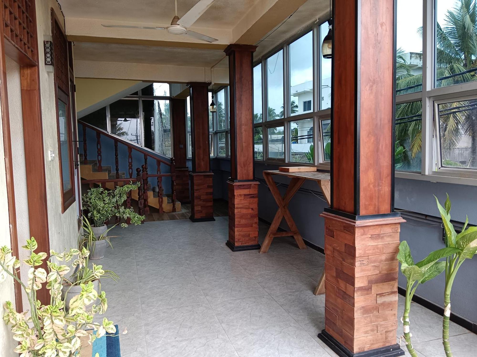 La Cozy Hotel & Restaurant Negombo Daluwekotuwa Bagian luar foto