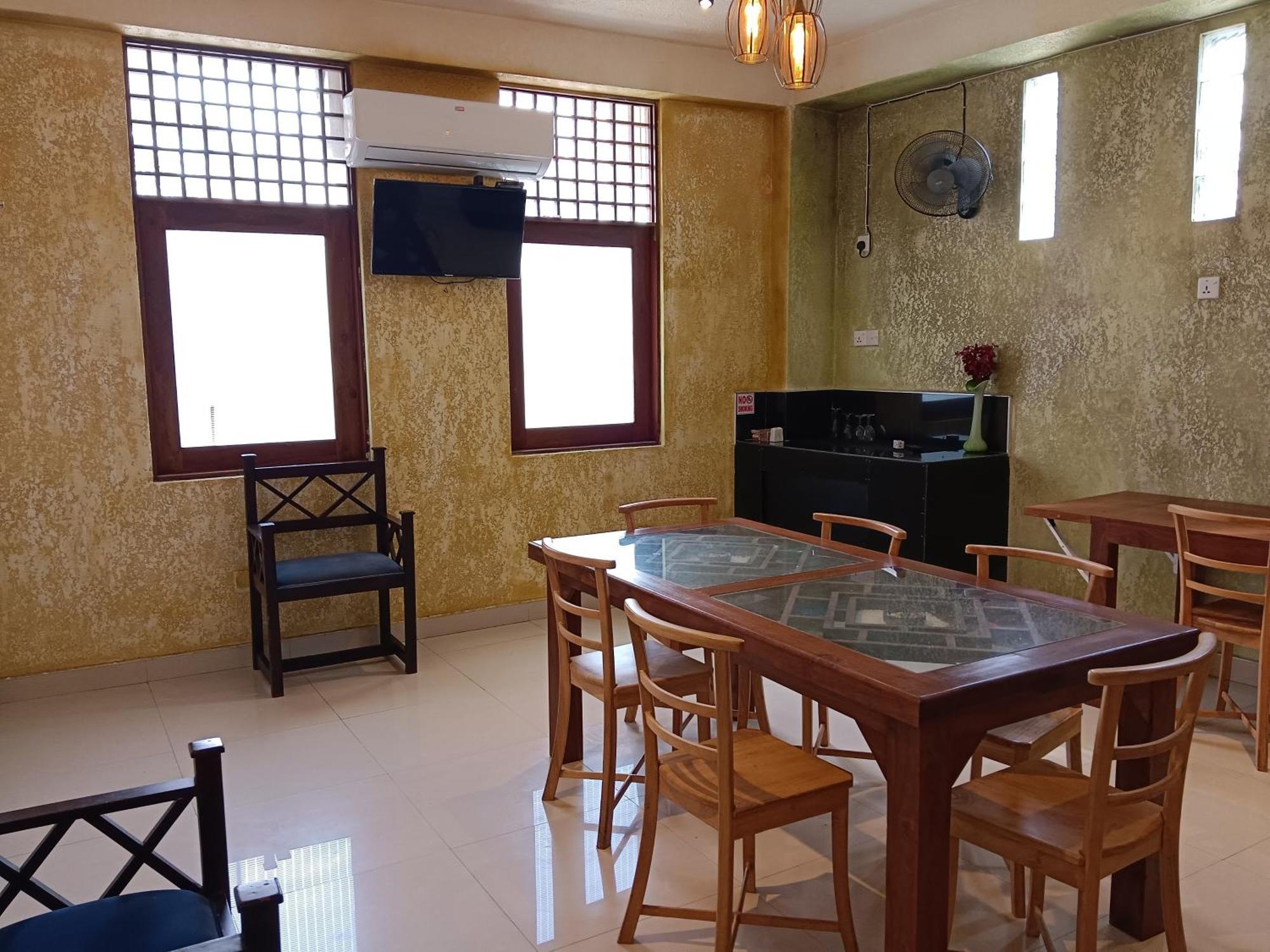 La Cozy Hotel & Restaurant Negombo Daluwekotuwa Bagian luar foto