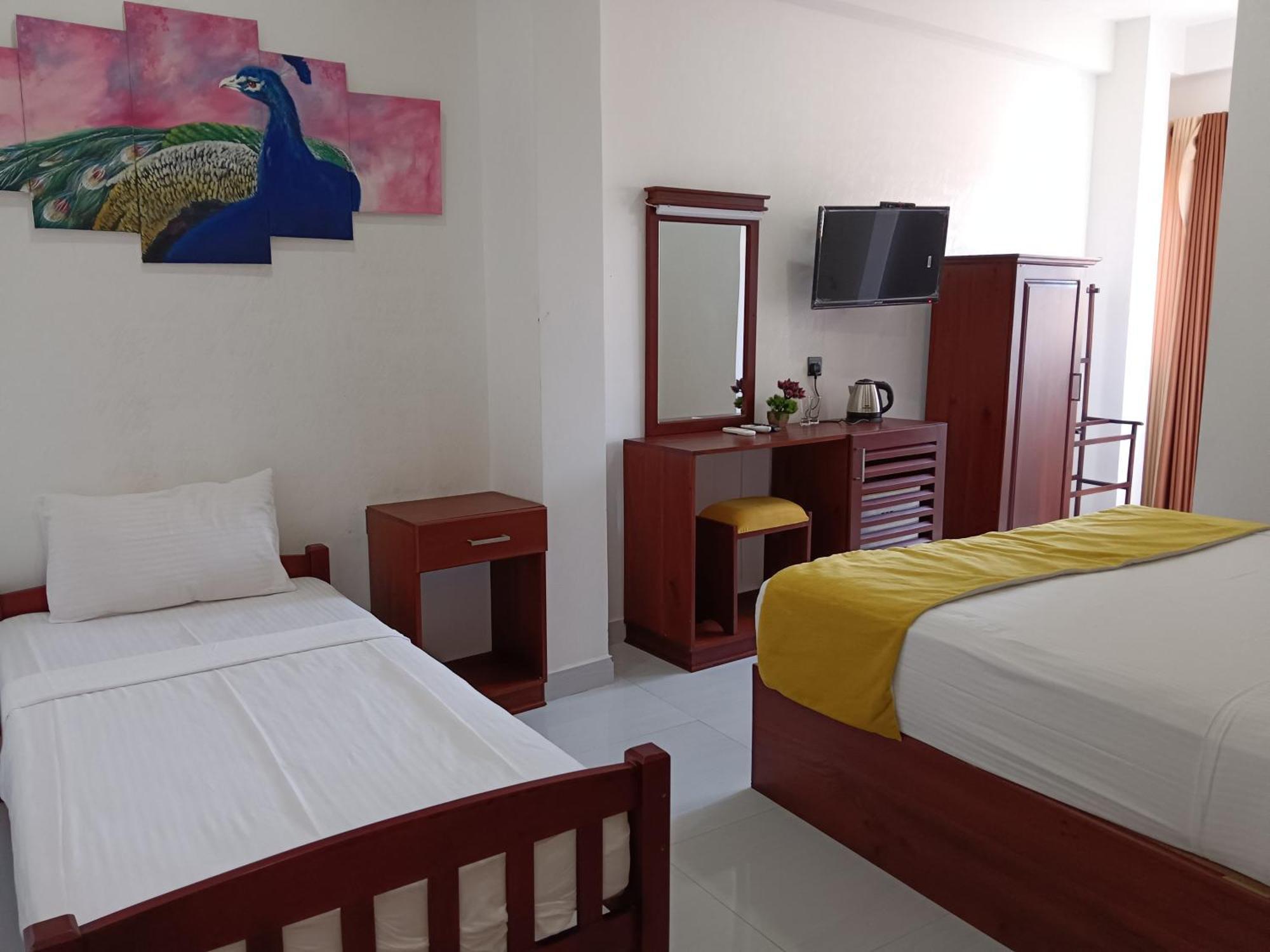 La Cozy Hotel & Restaurant Negombo Daluwekotuwa Bagian luar foto
