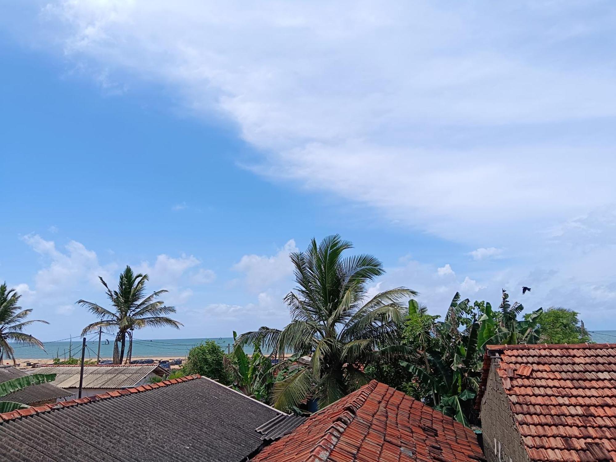La Cozy Hotel & Restaurant Negombo Daluwekotuwa Bagian luar foto