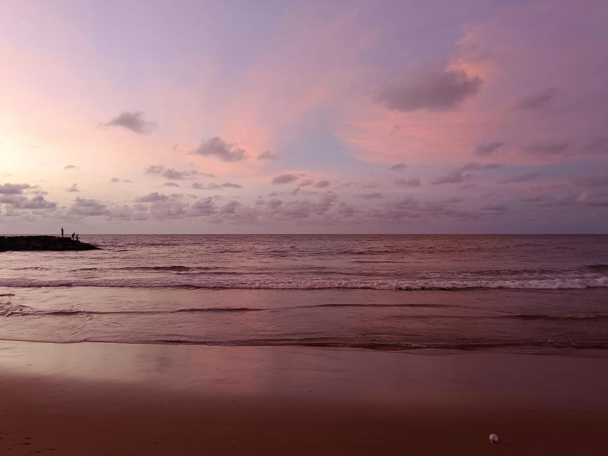 La Cozy Hotel & Restaurant Negombo Daluwekotuwa Bagian luar foto