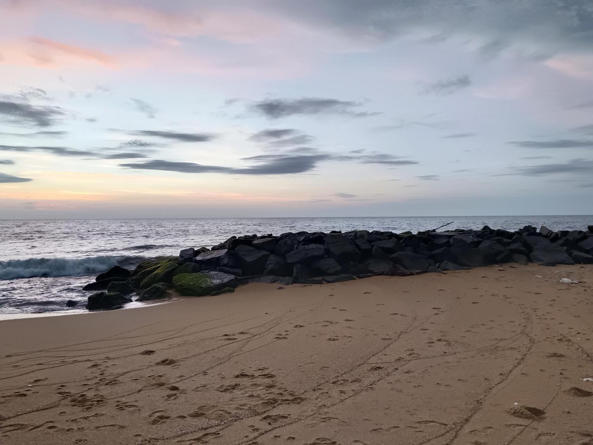 La Cozy Hotel & Restaurant Negombo Daluwekotuwa Bagian luar foto