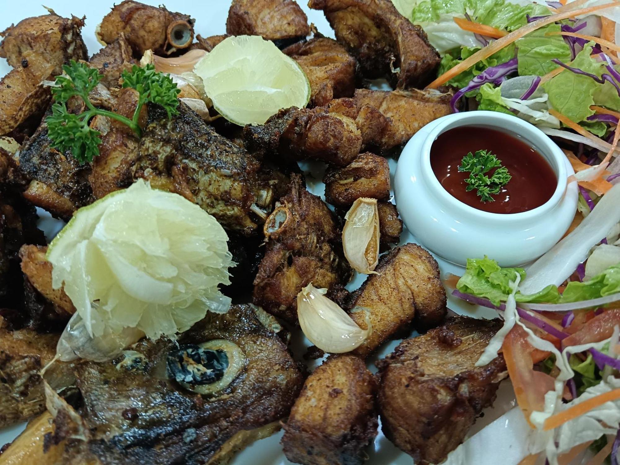 La Cozy Hotel & Restaurant Negombo Daluwekotuwa Bagian luar foto